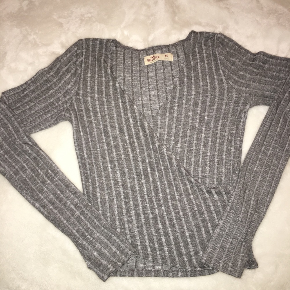 Grey long sleeve
